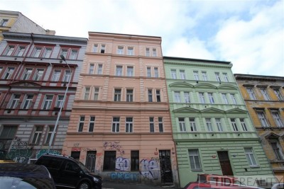 Pronájem zařízeného bytu 1+1, Praha 3, Krásova ul.