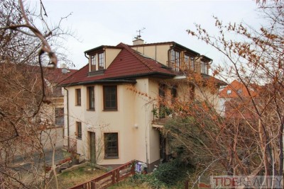 Rent of part of spacious villa in prime location, Nad Hradním vodojemem st., Prague 6