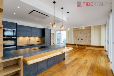 Luxusní, mimořádný byt 5+kk v nejvyšším patře nově postaveného domu v klidné části Vinohrad