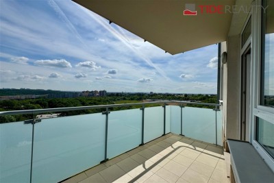 Pronájem bytu 2+kk, 52 m2 + balkon. Výhled do zeleně! V Štíhlách, Praha 4