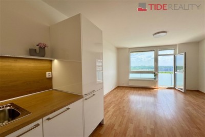 Pronájem bytu 2+kk, 52 m2 + balkon. Výhled do zeleně! V Štíhlách, Praha 4