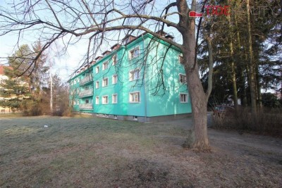 Pronájem nezařízeného bytu 2+1, Praha 10, Uhříněves, ul. V Bytovkách