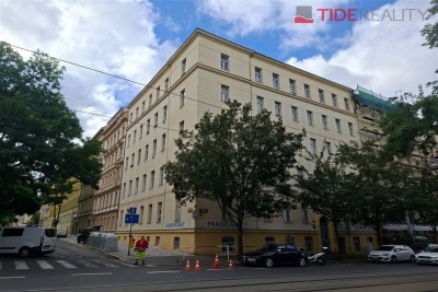 Nezařízený byt 3+1 po celkové rekonstrukci nedaleko Nám. Míru