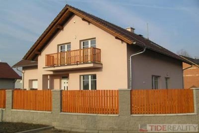 Rent of contemporary villa in Průhonice, 5+1, Pod Valem II st., Prague 4