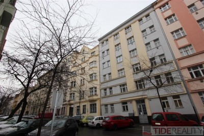 Rent of cosy, fully furnished apartment 2+1, Praha 2, Moravská str.