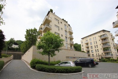 Rent of 4+kk apartment in luxury project Trinity Garden, Praha 5, Holečkova str.