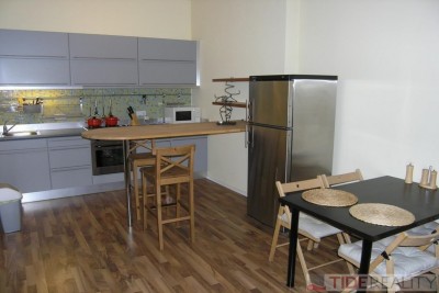 Rent of modern, fully furnished apartment in Vinohrady area, Anny Letenské st., Prague 2